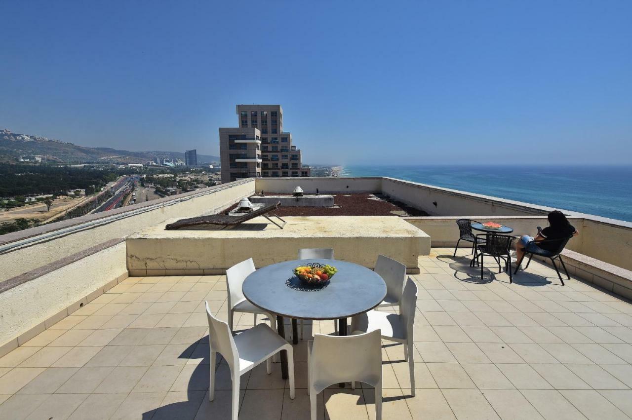 Laguna Beach Apartments Haifa Esterno foto